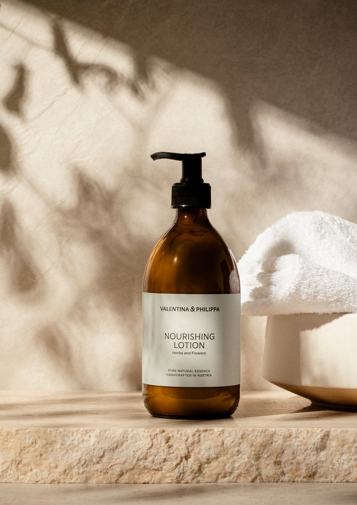NOURISHING LOTION  Glas  -  Herbs and Flowers