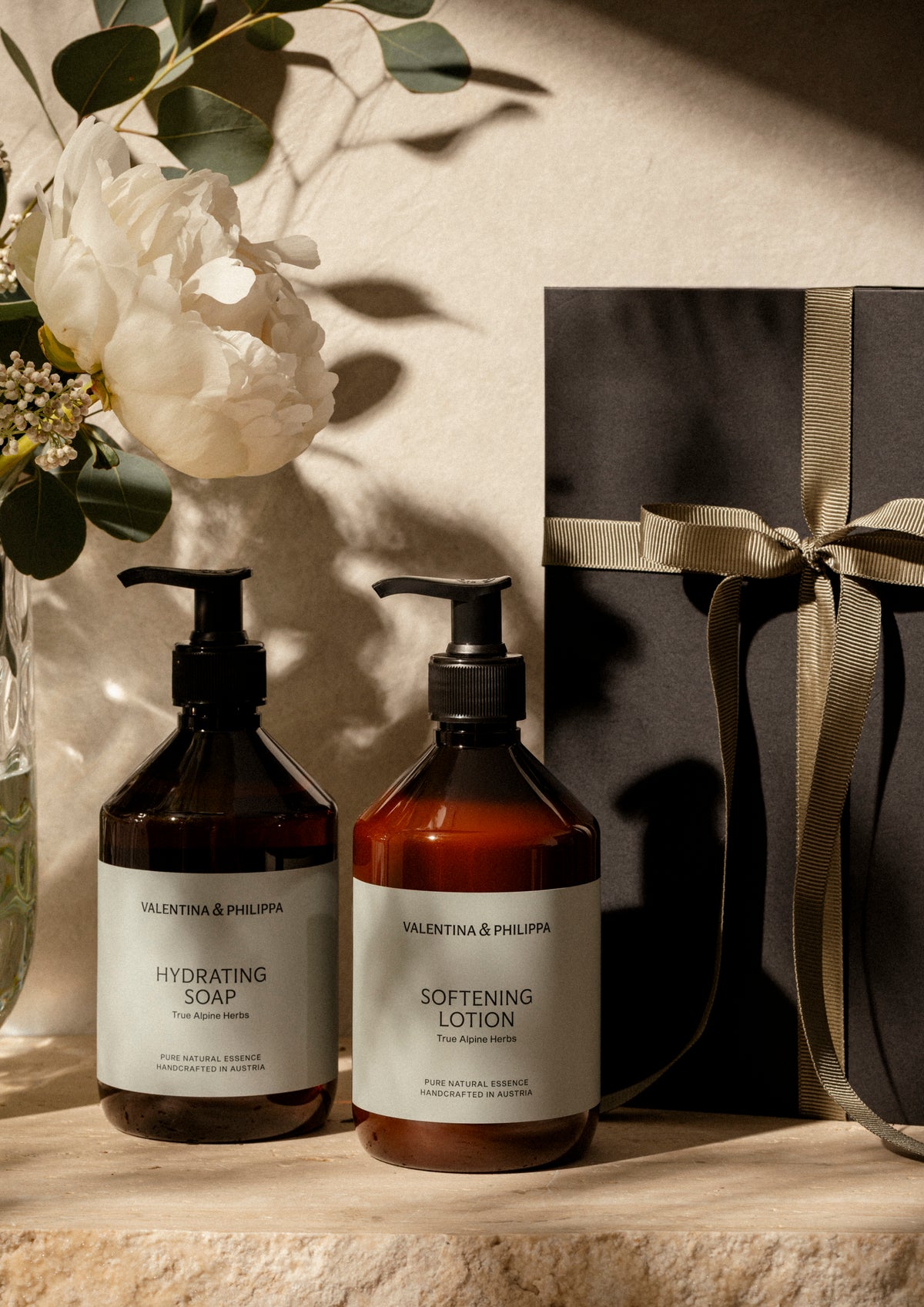 HYDRATING SOAP  -  True Alpine Herbs
