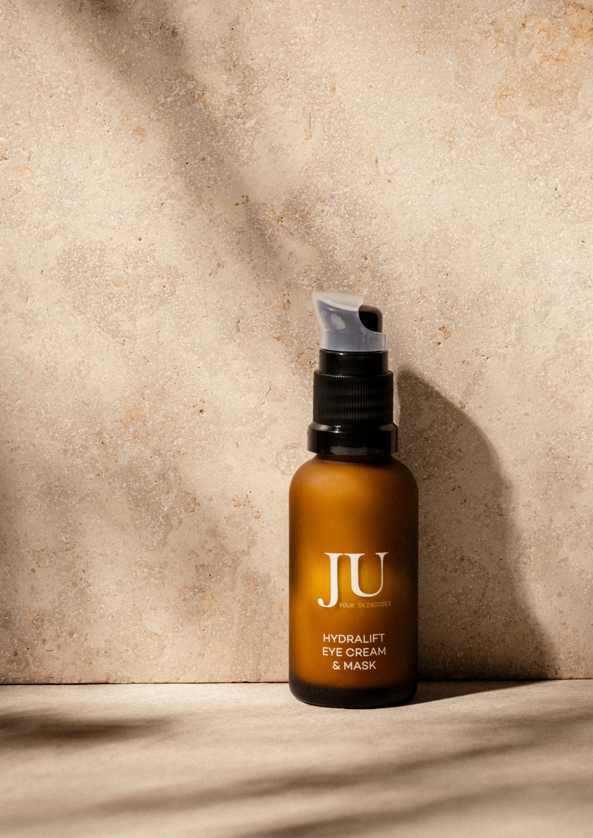 JU  -  HYDRALIFT EYE CREAM & MASK